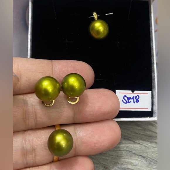 Authentic Southsea Pearl in 14K yellowgold Setting with certificate - Picture 1 of 2